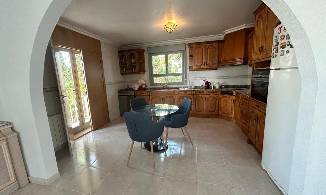 Használt Ingatlanok - Villa -
Ciudad Quesada - Costa Blanca Sur