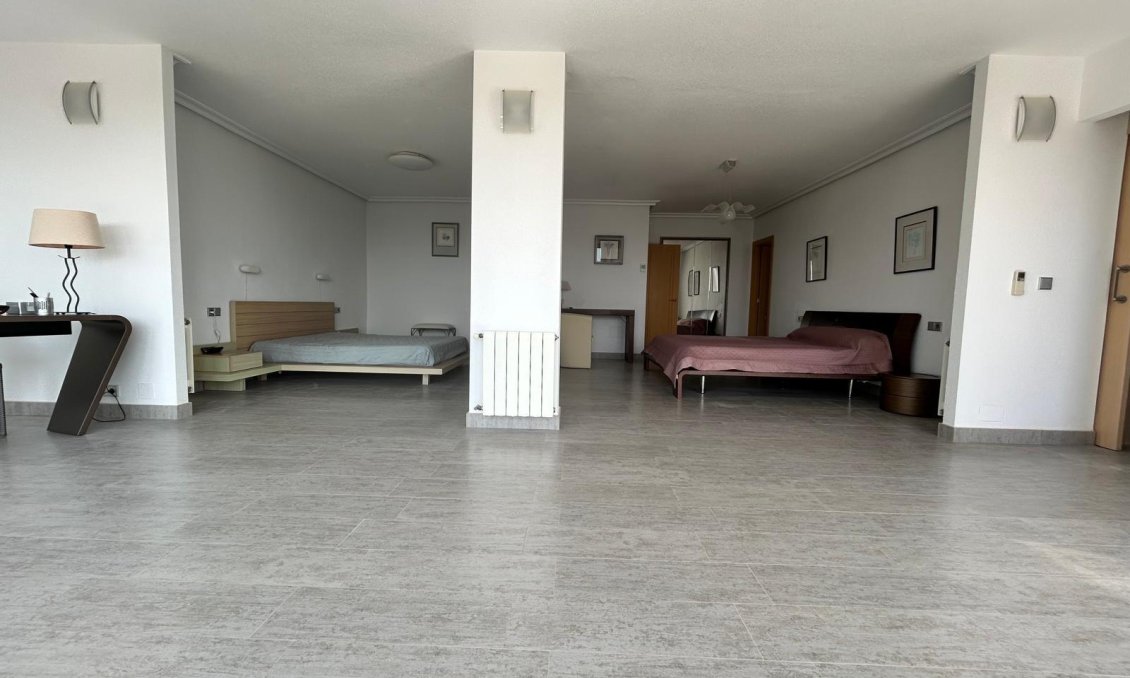 Használt Ingatlanok - Villa -
Ciudad Quesada - Costa Blanca Sur