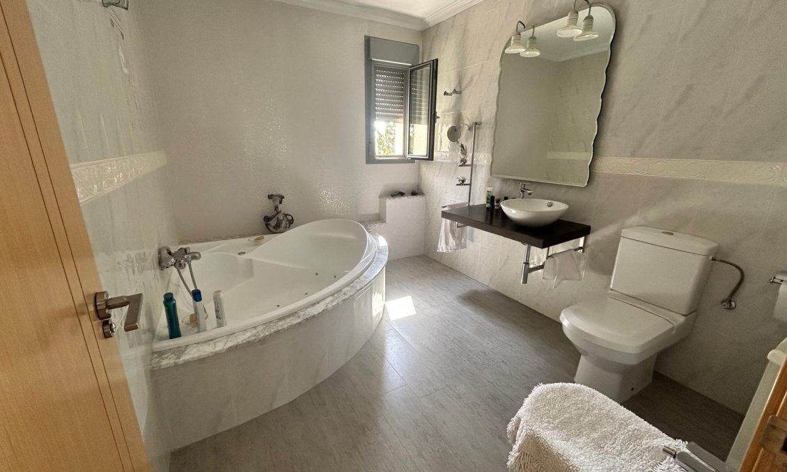 Használt Ingatlanok - Villa -
Ciudad Quesada - Costa Blanca Sur