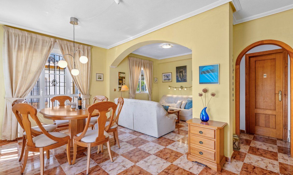 Resale - Townhouse -
Cabo Roig - Costa Blanca
