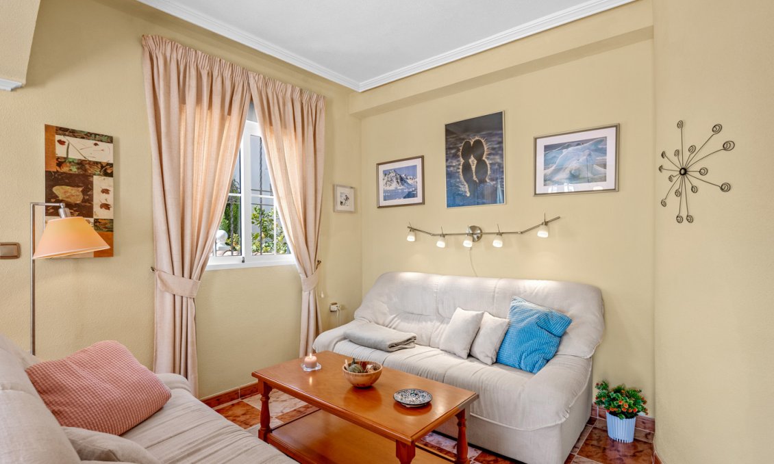 Resale - Townhouse -
Cabo Roig - Costa Blanca