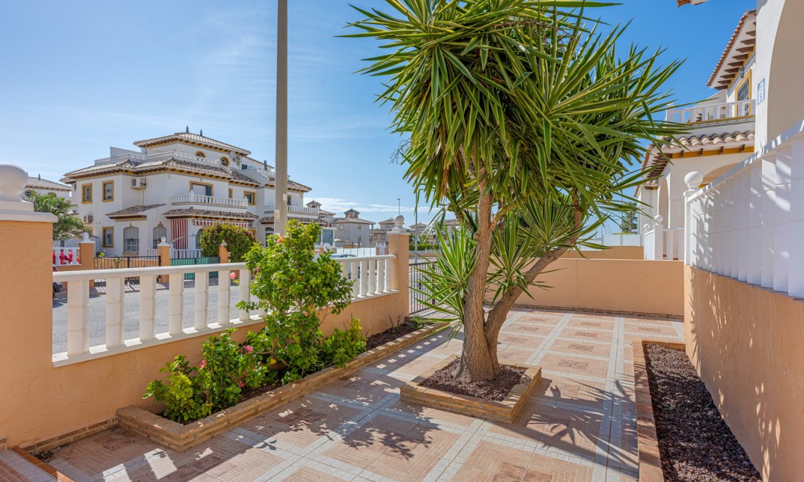Resale - Townhouse -
Cabo Roig - Costa Blanca