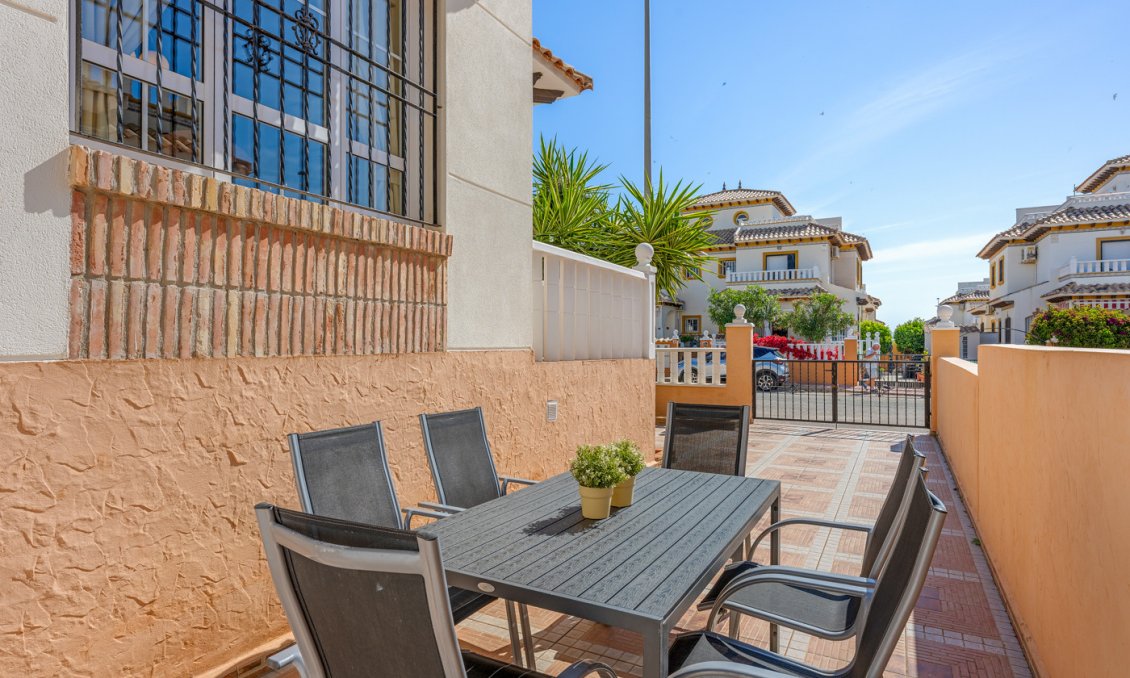Resale - Townhouse -
Cabo Roig - Costa Blanca