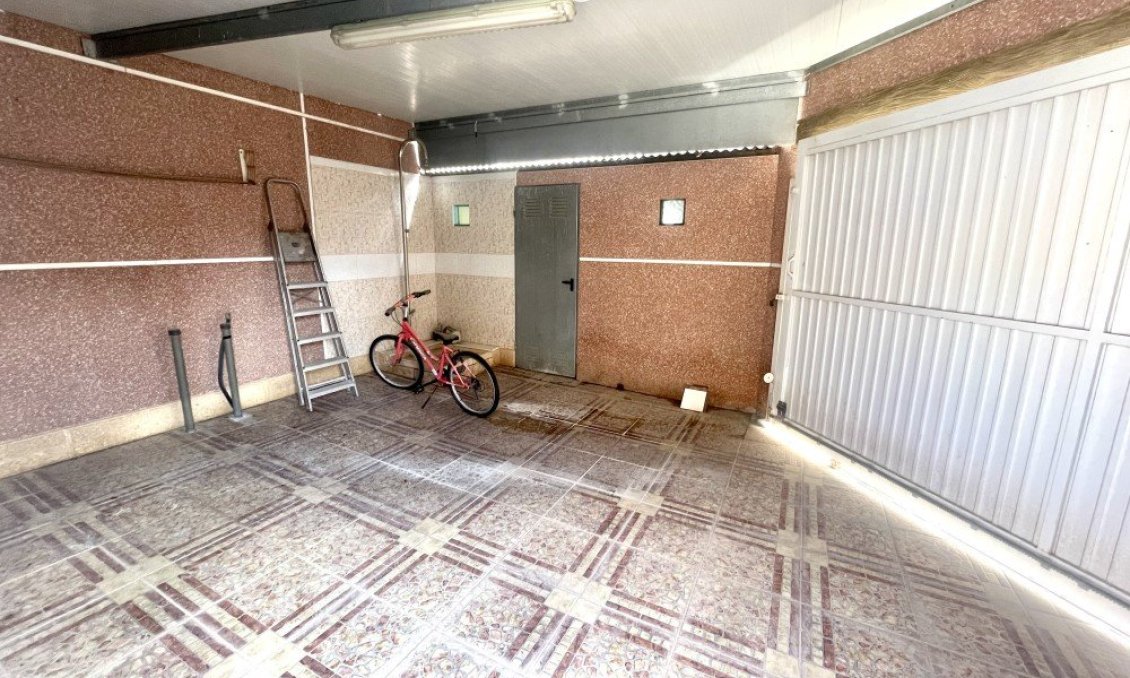 Resale - Villa -
Formentera del Segura - Costa Blanca