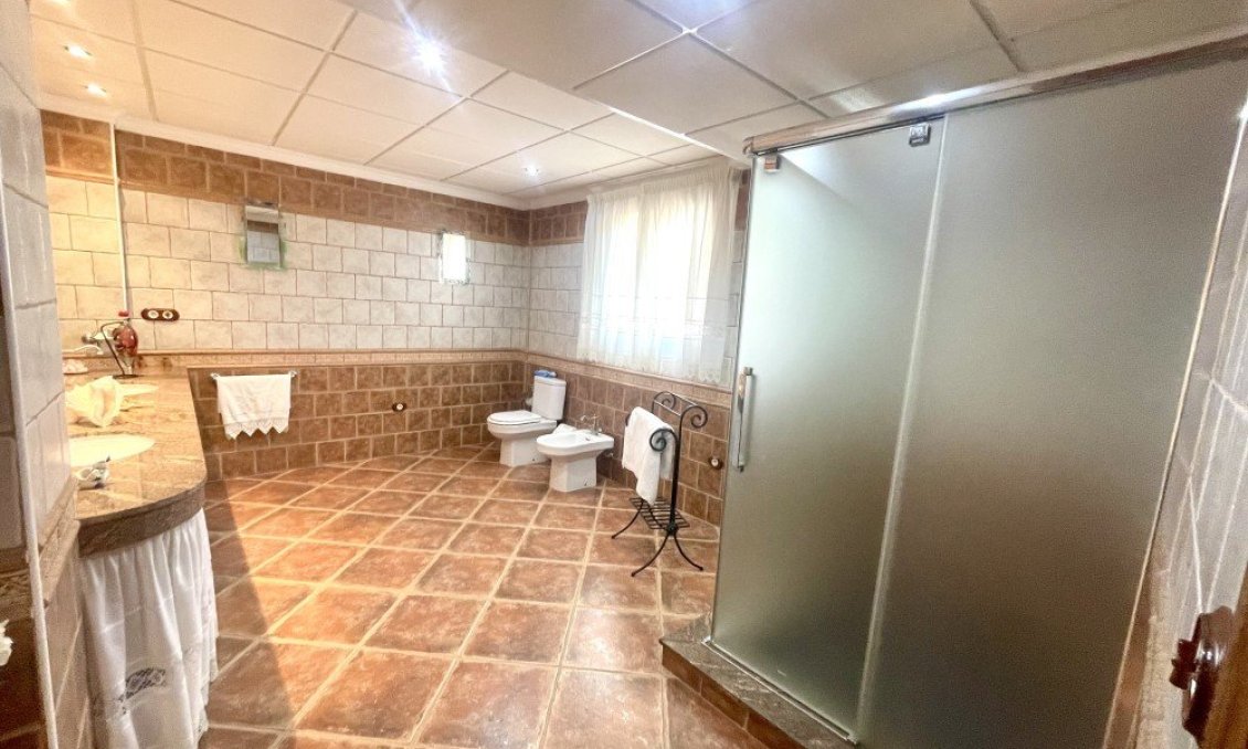 Resale - Villa -
Formentera del Segura - Costa Blanca