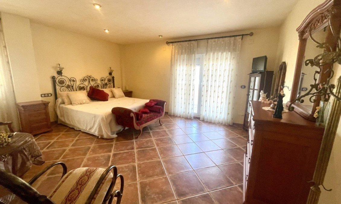 Resale - Villa -
Formentera del Segura - Costa Blanca