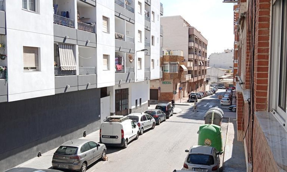 Resale - Apartment -
Torrevieja - El Molino
