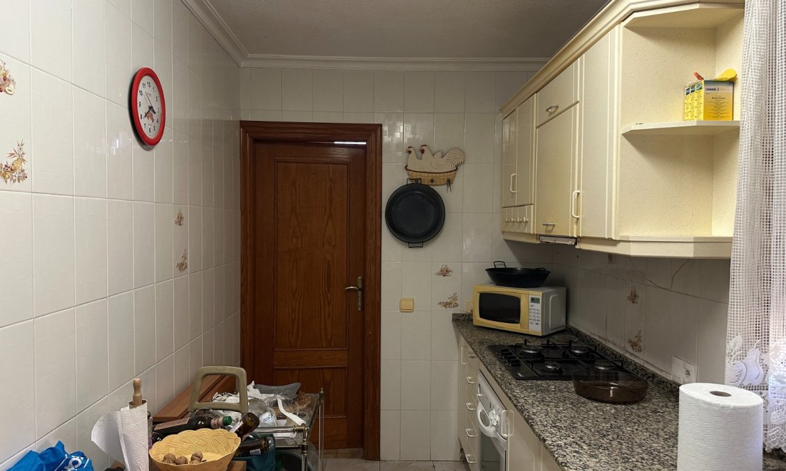 Resale - Villa -
Torrevieja - Costa Blanca