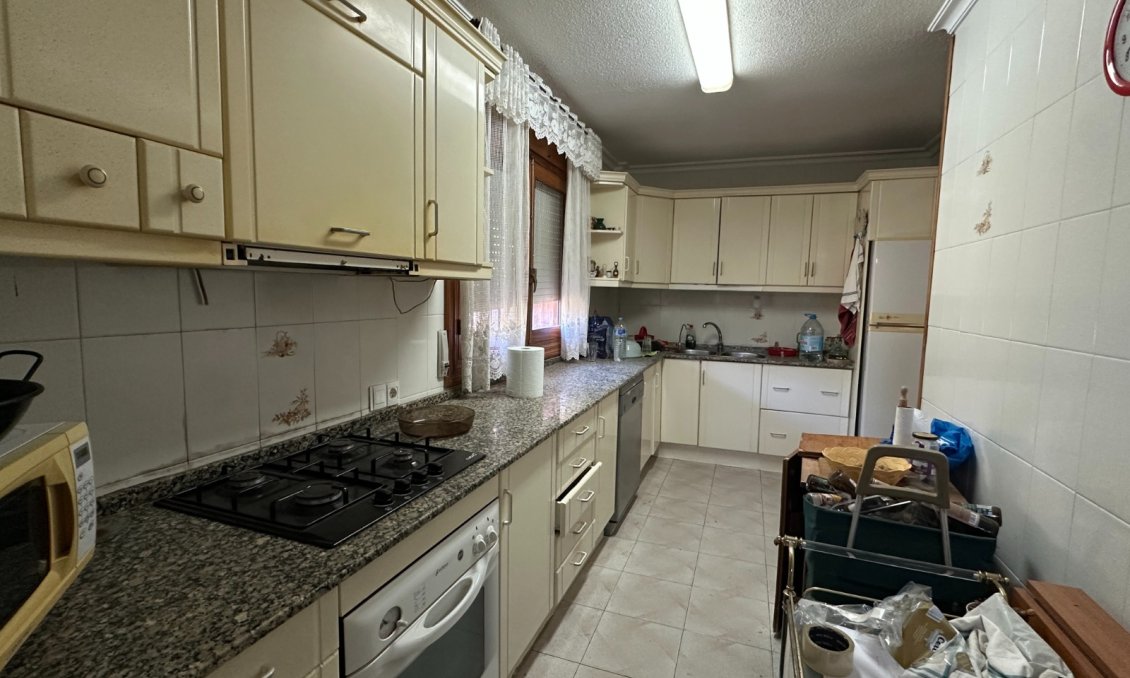 Resale - Villa -
Torrevieja - Costa Blanca