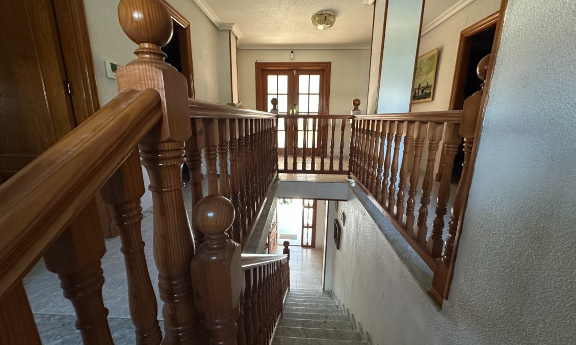 Resale - Villa -
Torrevieja - Costa Blanca