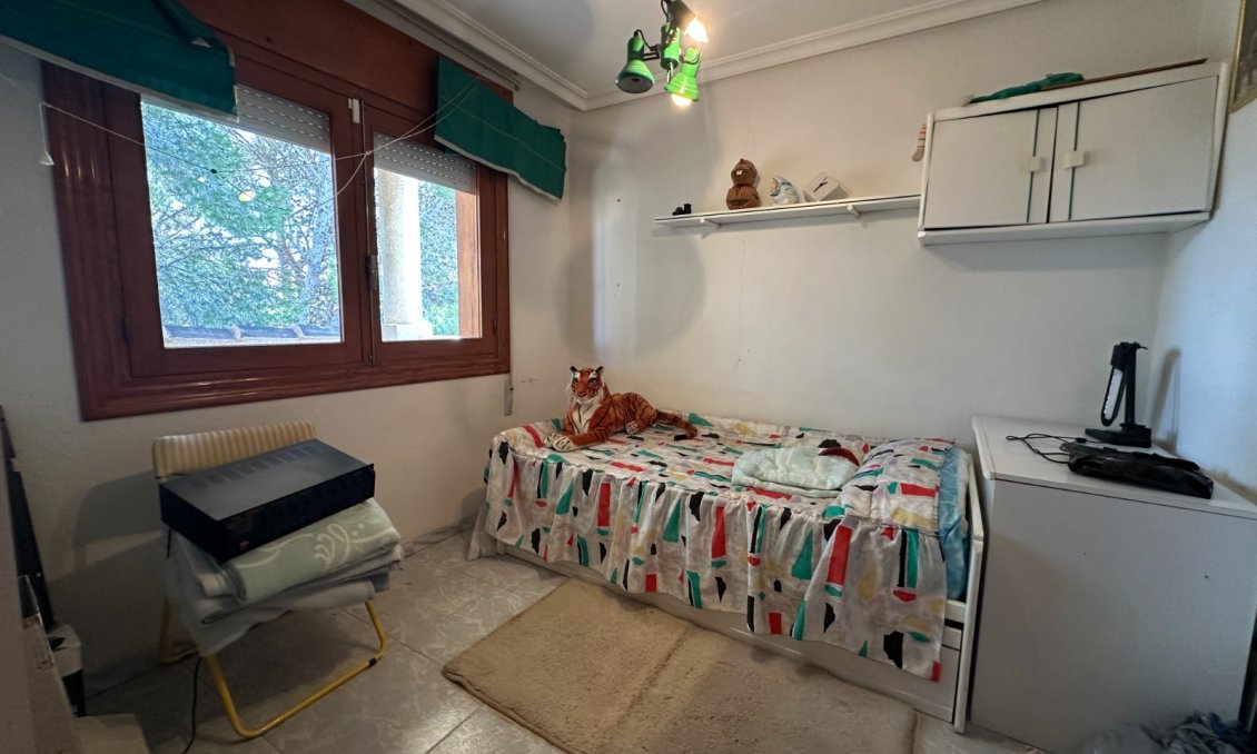 Resale - Villa -
Torrevieja - Costa Blanca