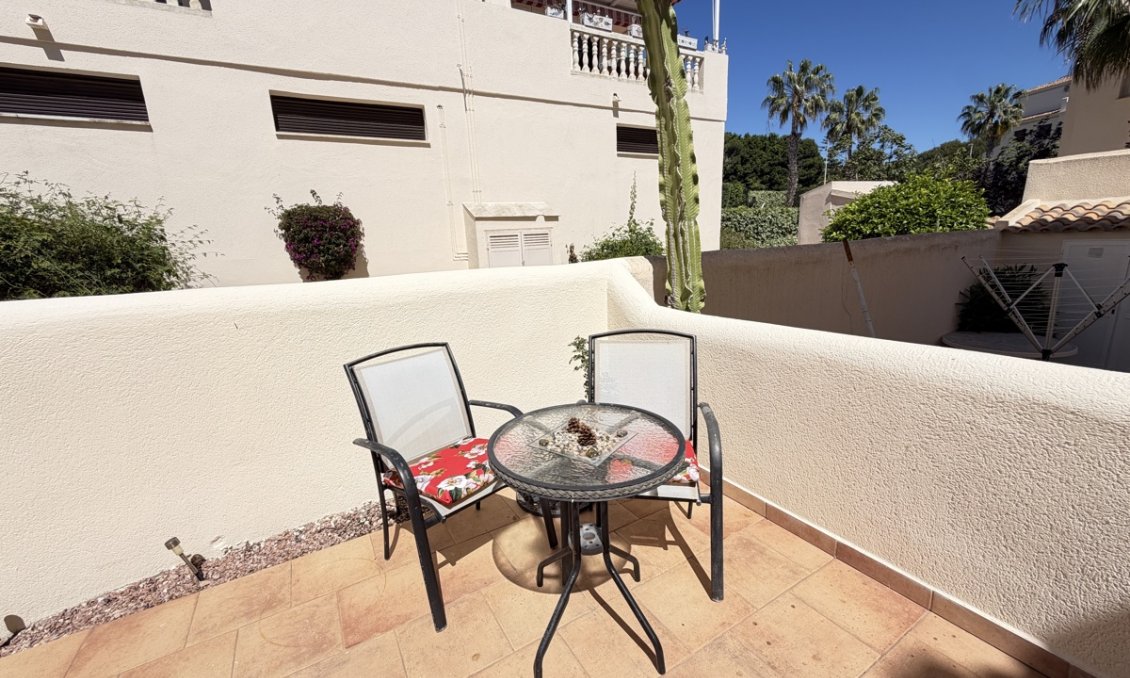Resale - Villa -
Las Ramblas Golf - Inland