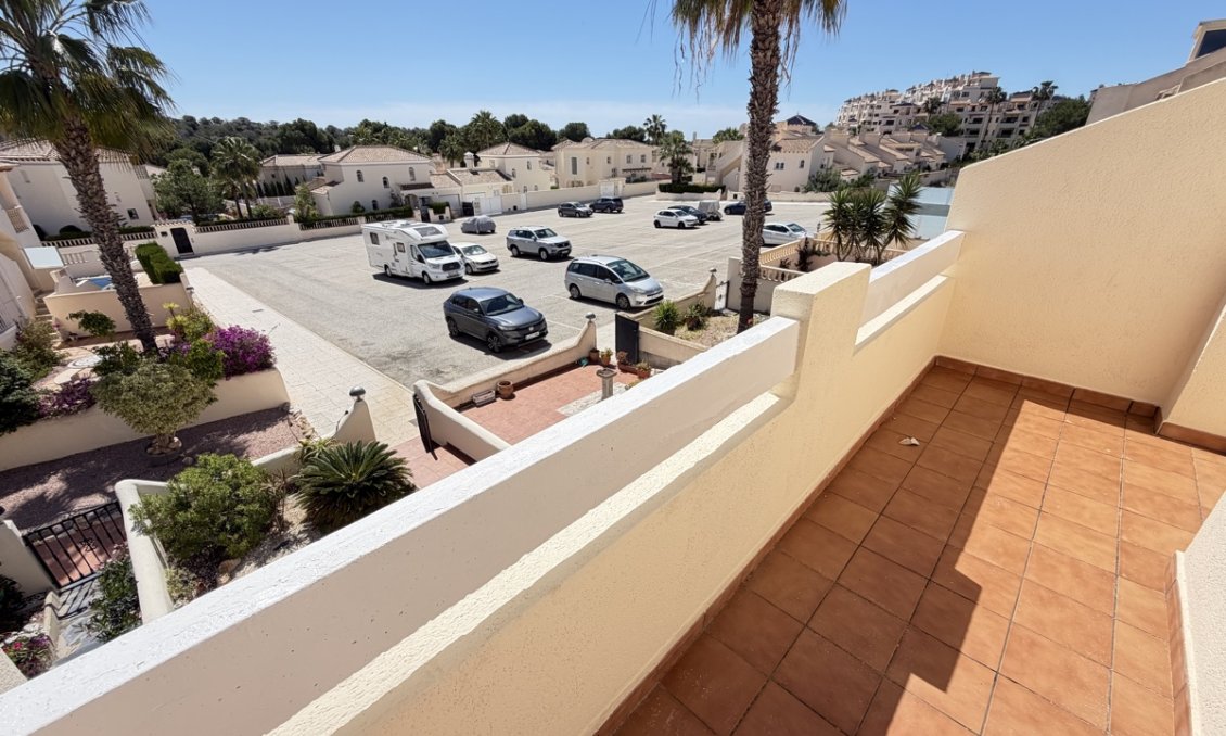 Resale - Villa -
Las Ramblas Golf - Inland