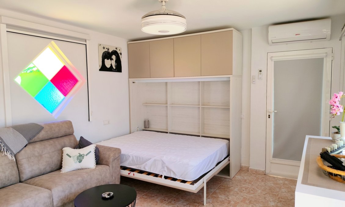 Resale - Villa -
San Miguel / Vistabella Golf - Inland