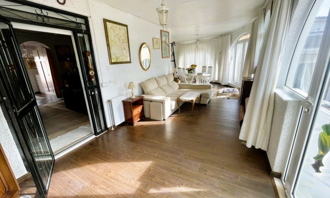 Resale - Villa -
Ciudad Quesada - Costa Blanca