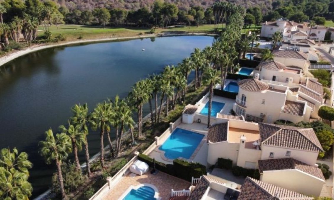 Wiederverkauf - Villa -
Orihuela Costa - Costa Blanca