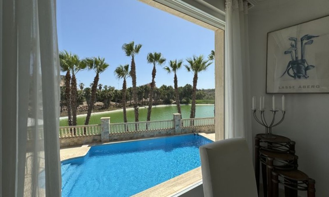 Wiederverkauf - Villa -
Orihuela Costa - Costa Blanca