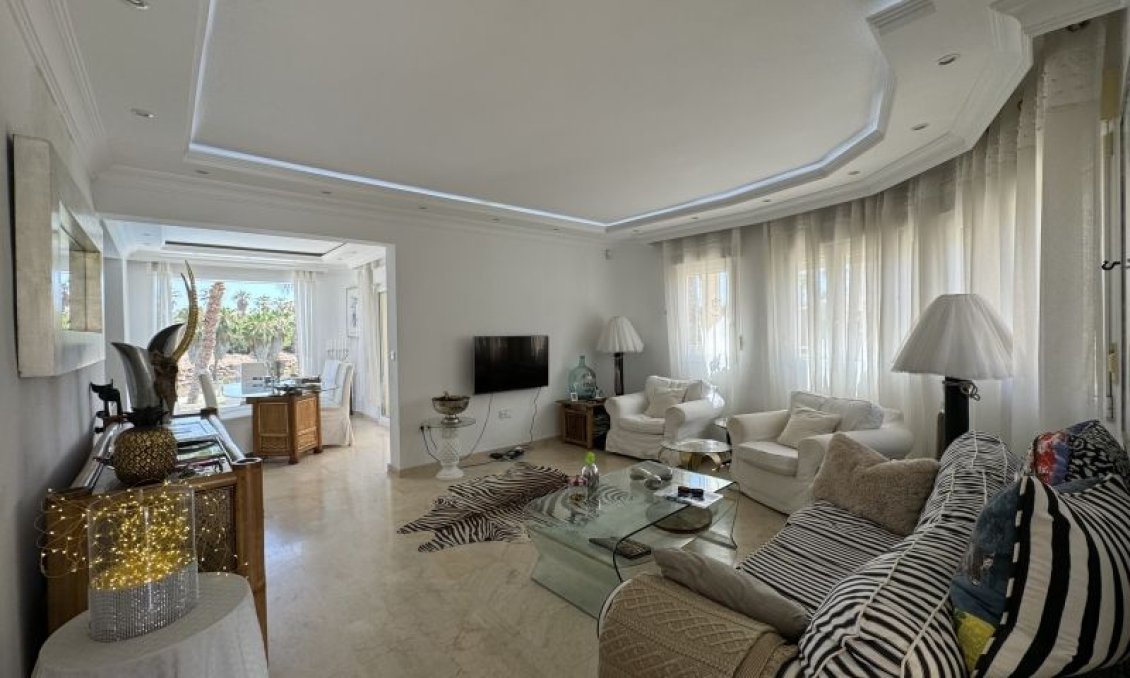 Wiederverkauf - Villa -
Orihuela Costa - Costa Blanca