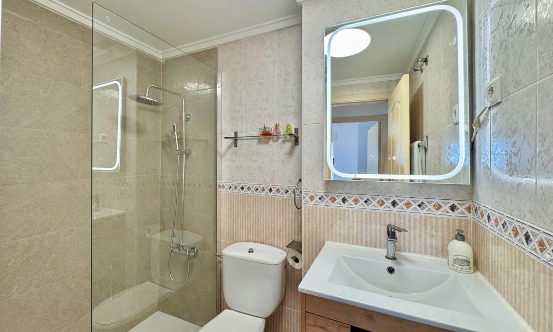 Resale - Apartment -
Torrevieja - Gaspar Perrelló