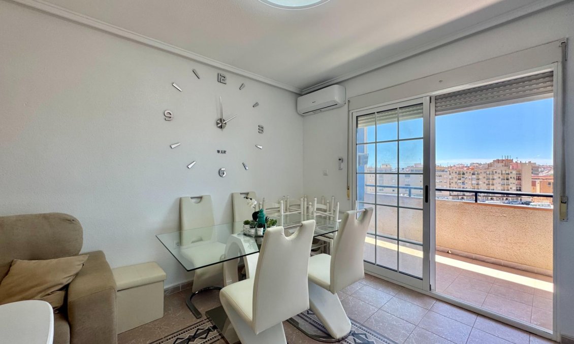 Resale - Apartment -
Torrevieja - Gaspar Perrelló