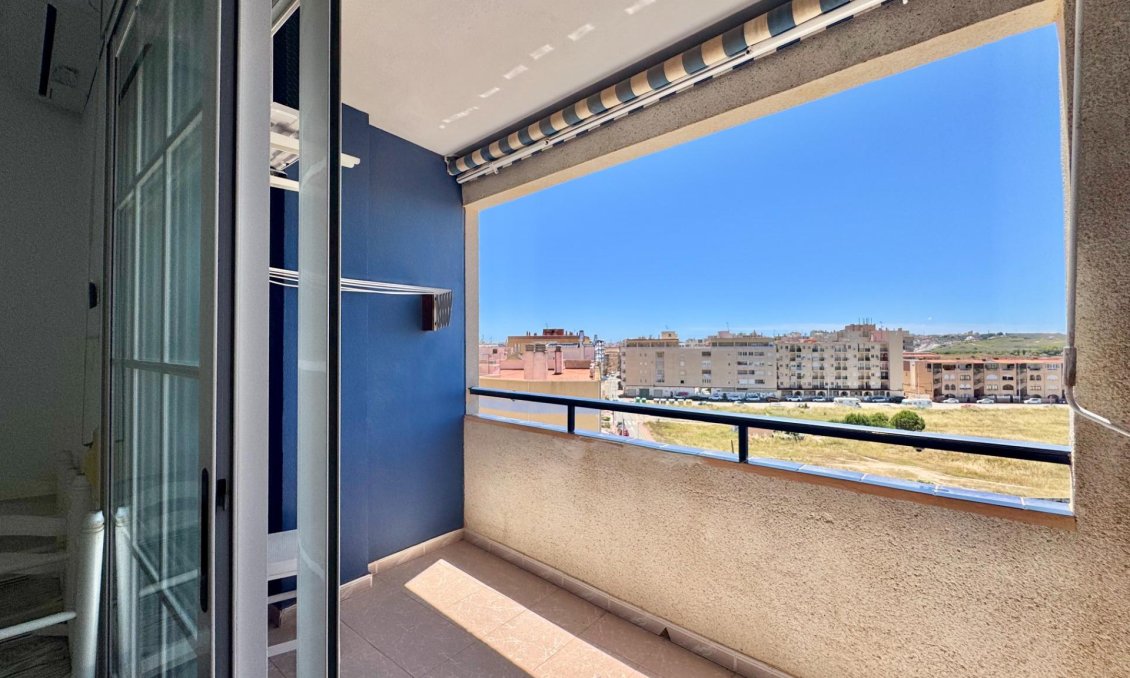 Resale - Apartment -
Torrevieja - Gaspar Perrelló