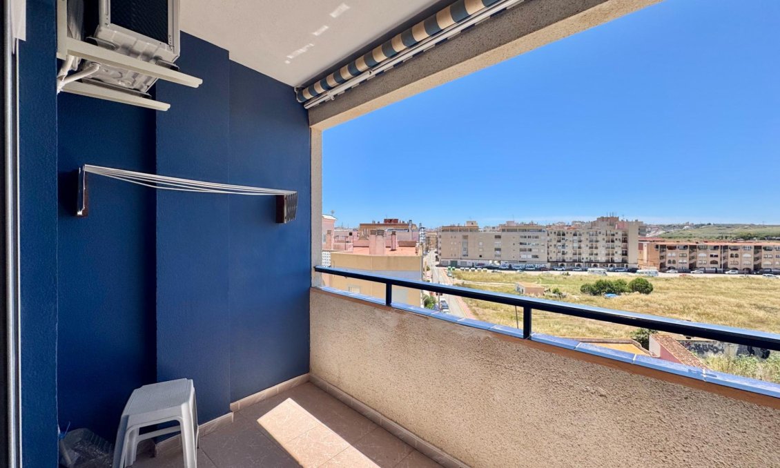 Resale - Apartment -
Torrevieja - Gaspar Perrelló