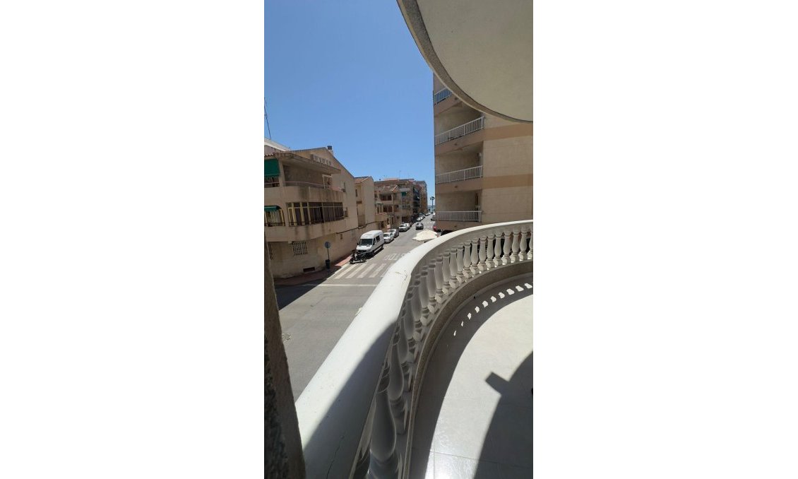 Wiederverkauf - Wohnung -
Torrevieja - Acequion