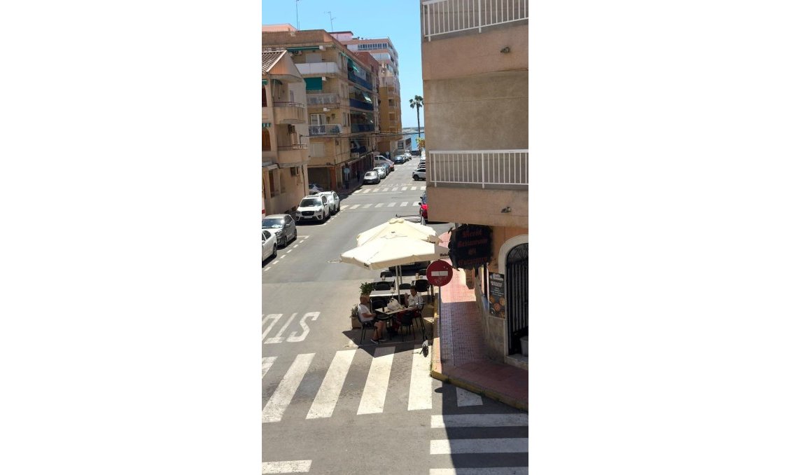 Wiederverkauf - Wohnung -
Torrevieja - Acequion