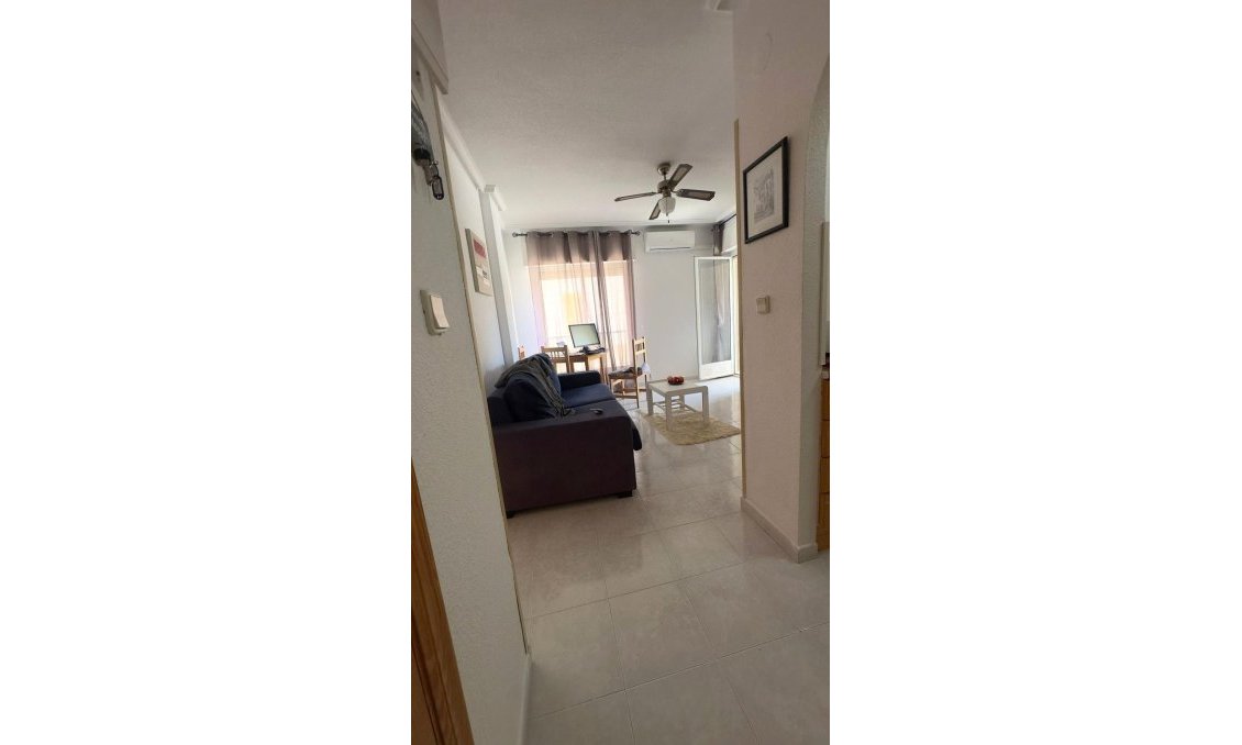 Wiederverkauf - Wohnung -
Torrevieja - Acequion
