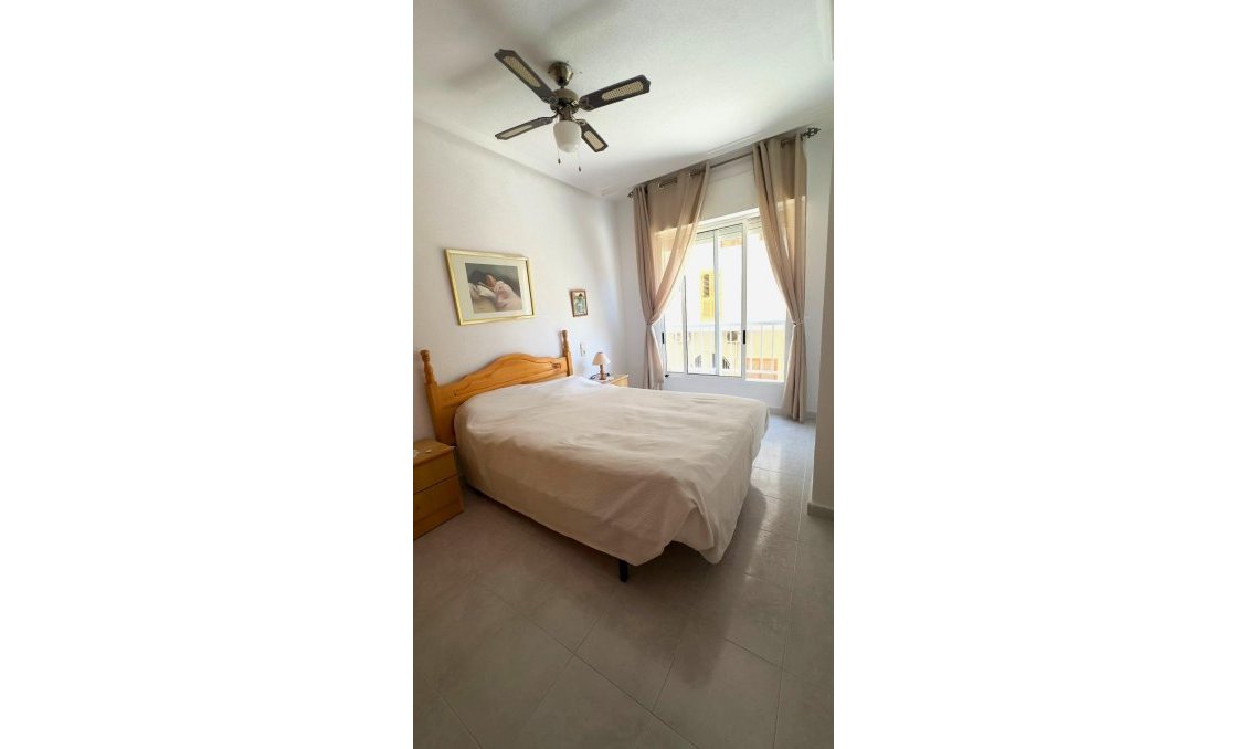 Wiederverkauf - Wohnung -
Torrevieja - Acequion