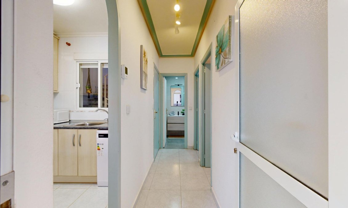 Revente - Villa / Jumelée -
San Miguel de Salinas - 03193