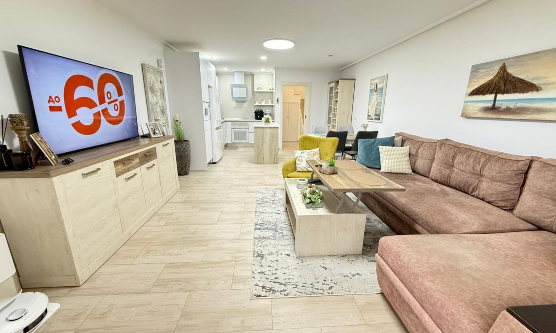Resale - Townhouse -
Torrevieja - El Chaparral