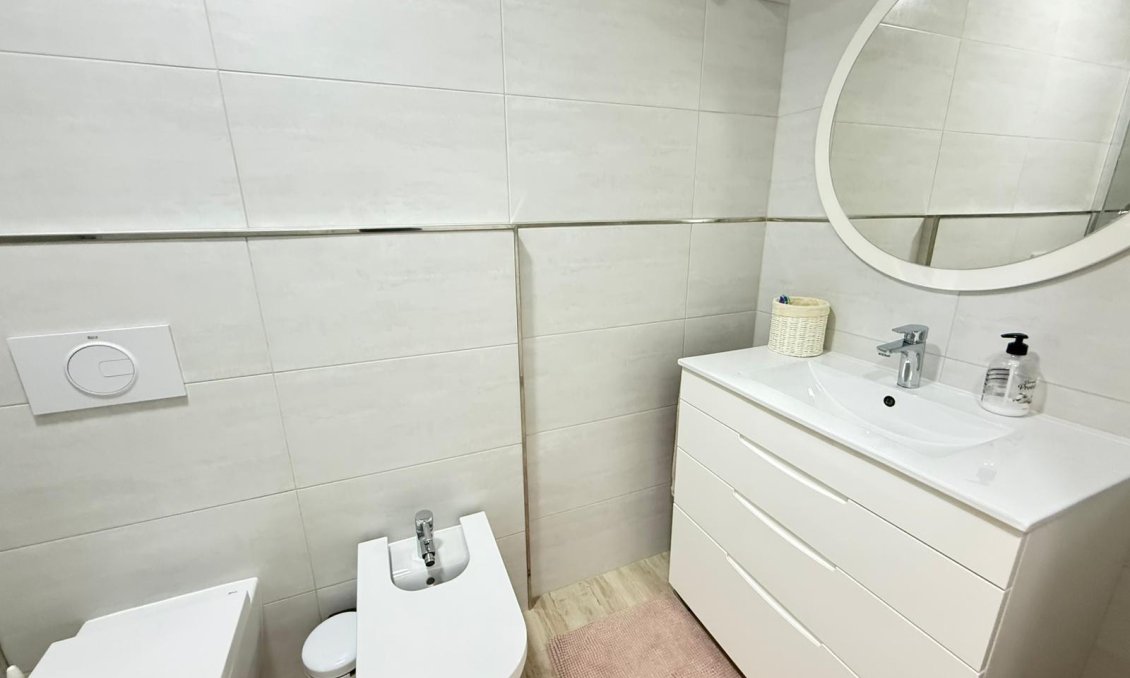 Resale - Townhouse -
Torrevieja - El Chaparral