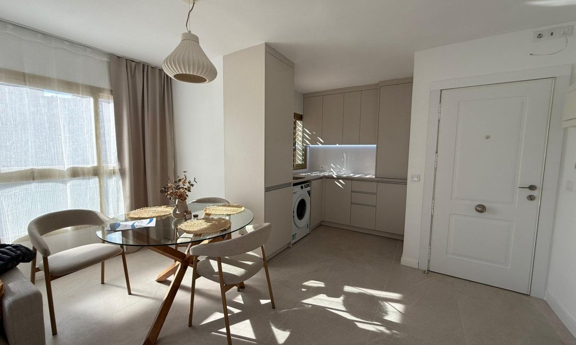 Resale - Apartment -
Benidorm - Rincón de Loix