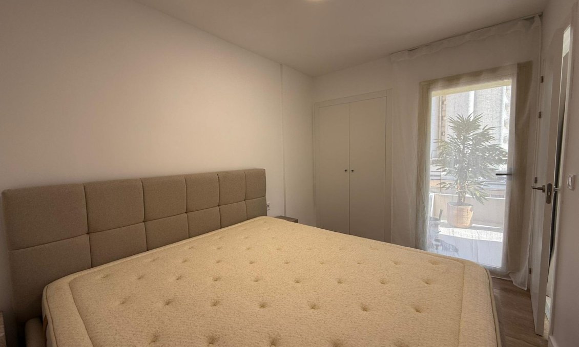 Resale - Apartment -
Benidorm - Rincón de Loix