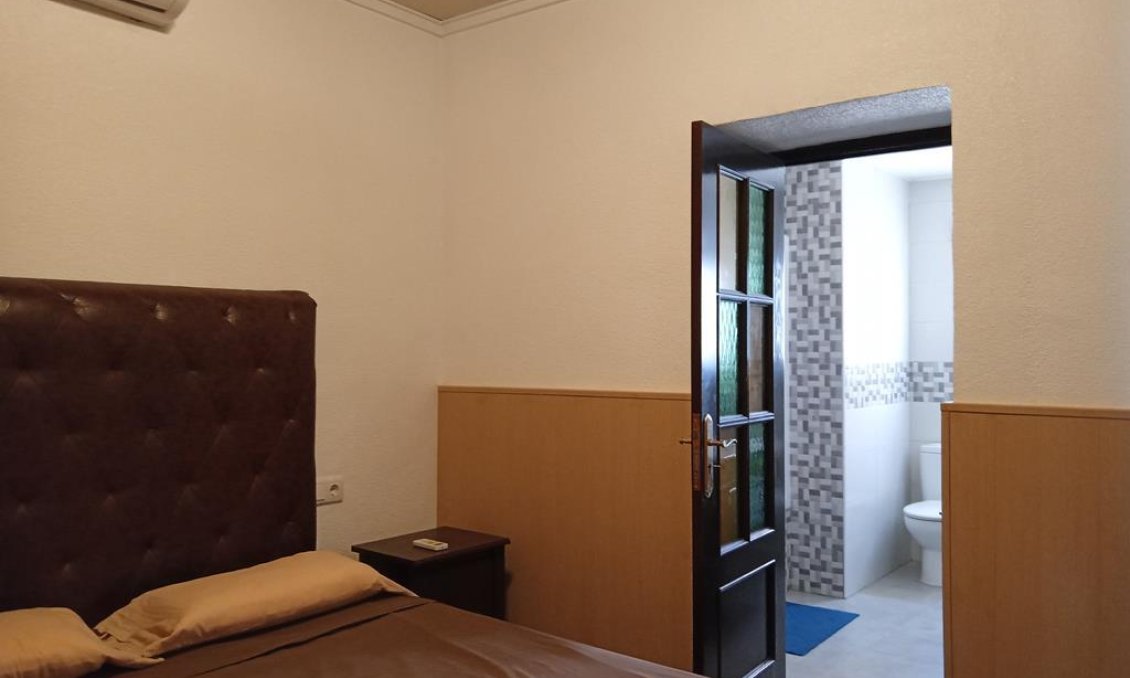 Resale - Villa / Semi semi-detached -
Los Montesinos - PUEBLO CENTRO