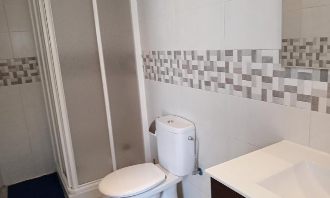Resale - Villa / Semi semi-detached -
Los Montesinos - PUEBLO CENTRO