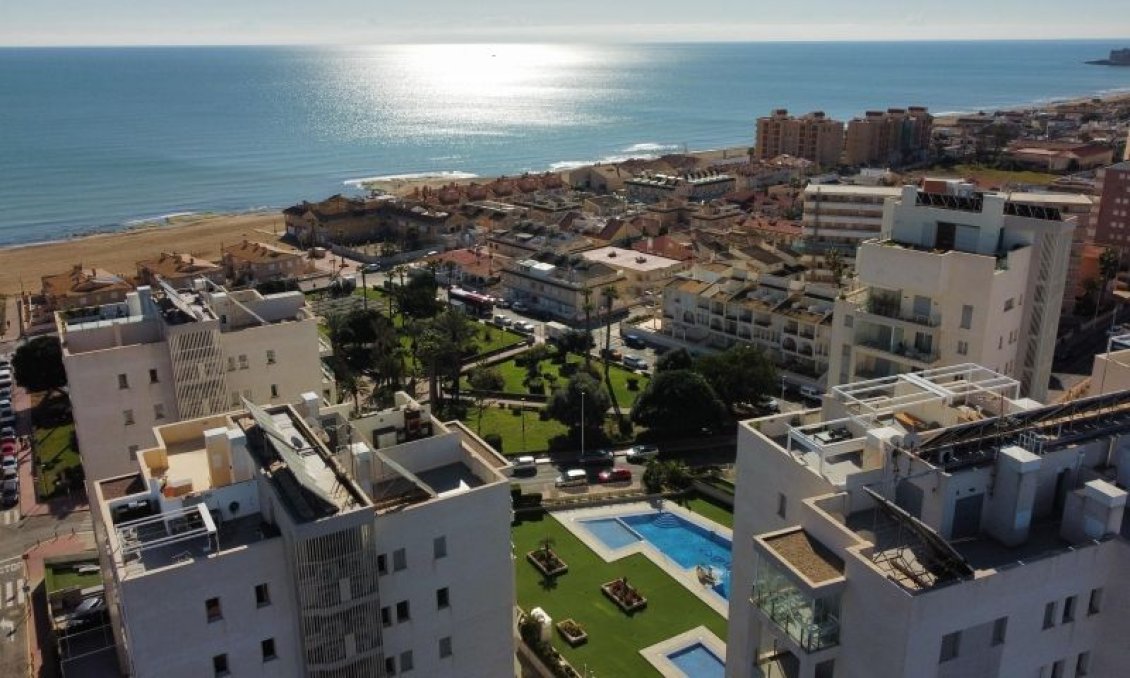 Resale - Apartment -
Torrevieja - Costa Blanca