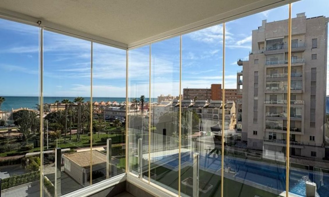 Resale - Apartment -
Torrevieja - Costa Blanca
