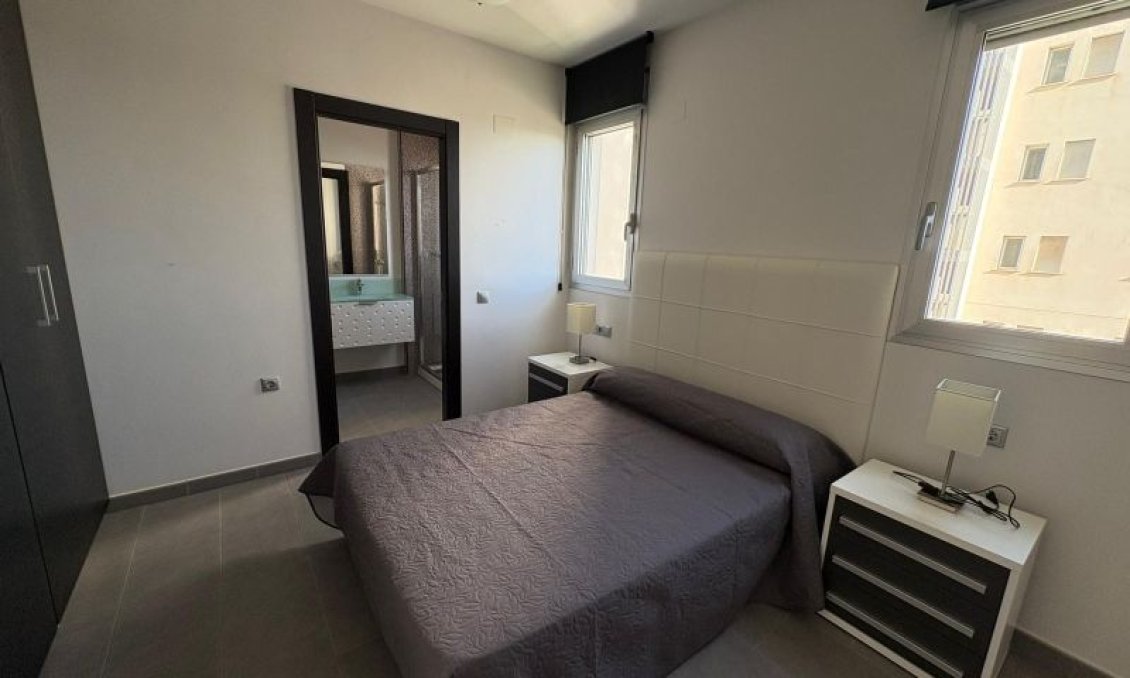 Resale - Apartment -
Torrevieja - Costa Blanca