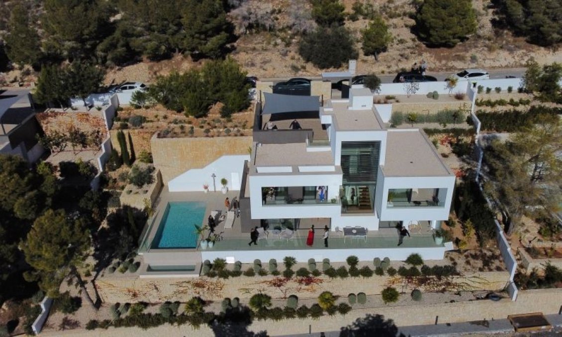 Resale - Villa -
Altea - Costa Blanca