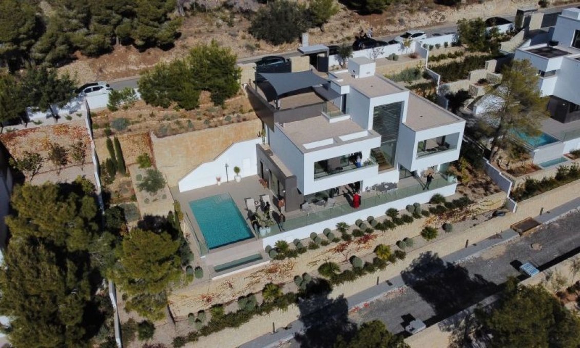 Resale - Villa -
Altea - Costa Blanca