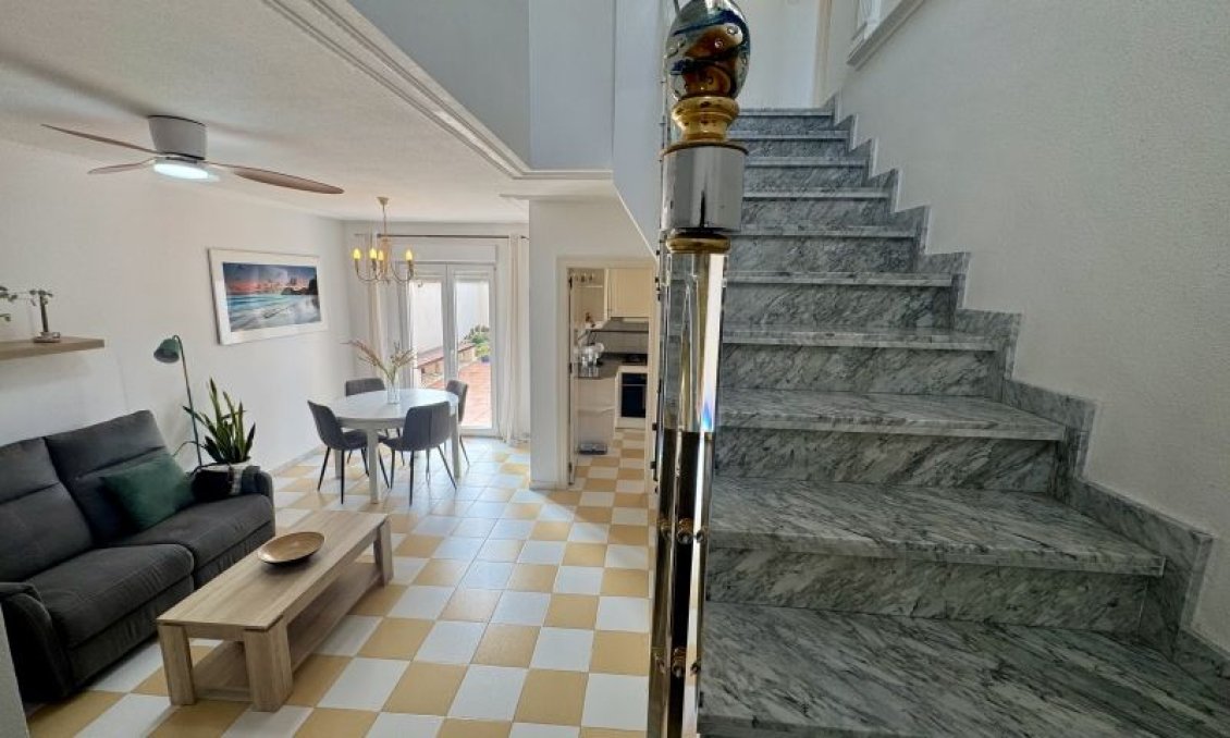 Wiederverkauf - Villa -
Torrevieja - Costa Blanca