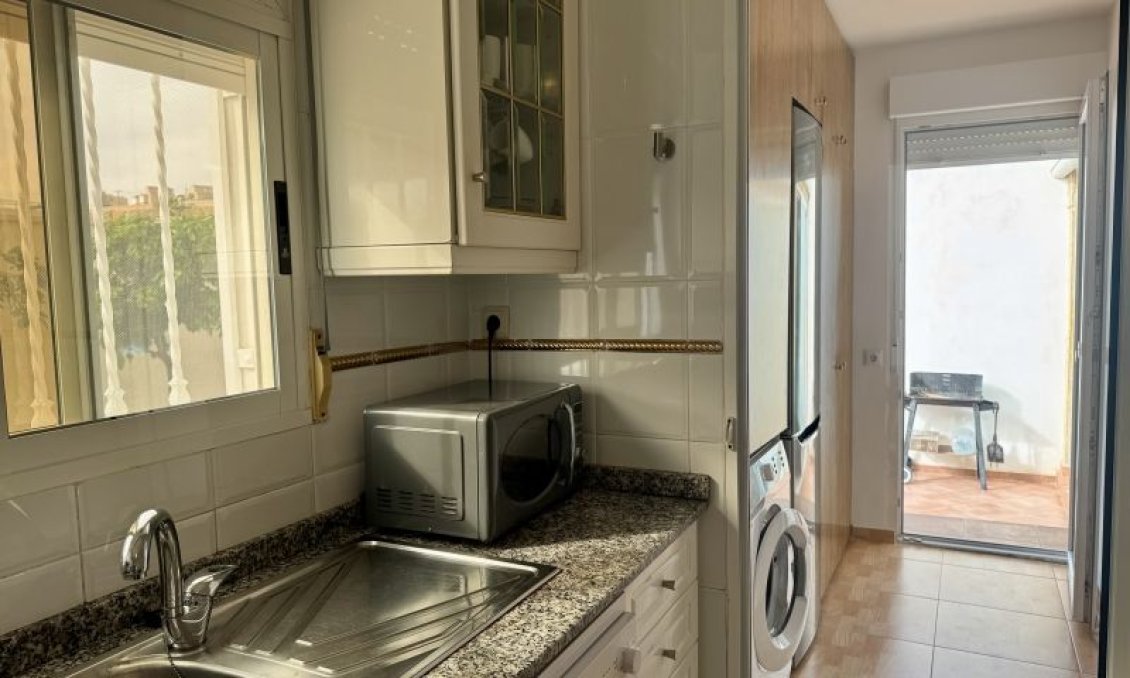 Wiederverkauf - Villa -
Torrevieja - Costa Blanca