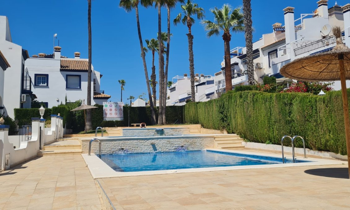 Revânzare - Bungalou -
Villamartin - Costa Blanca