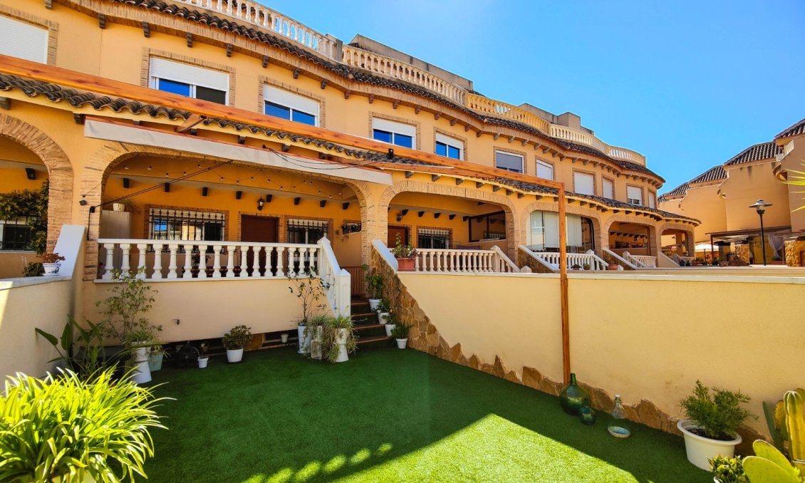 Resale - Townhouse -
Guardamar del Segura - Costa Blanca