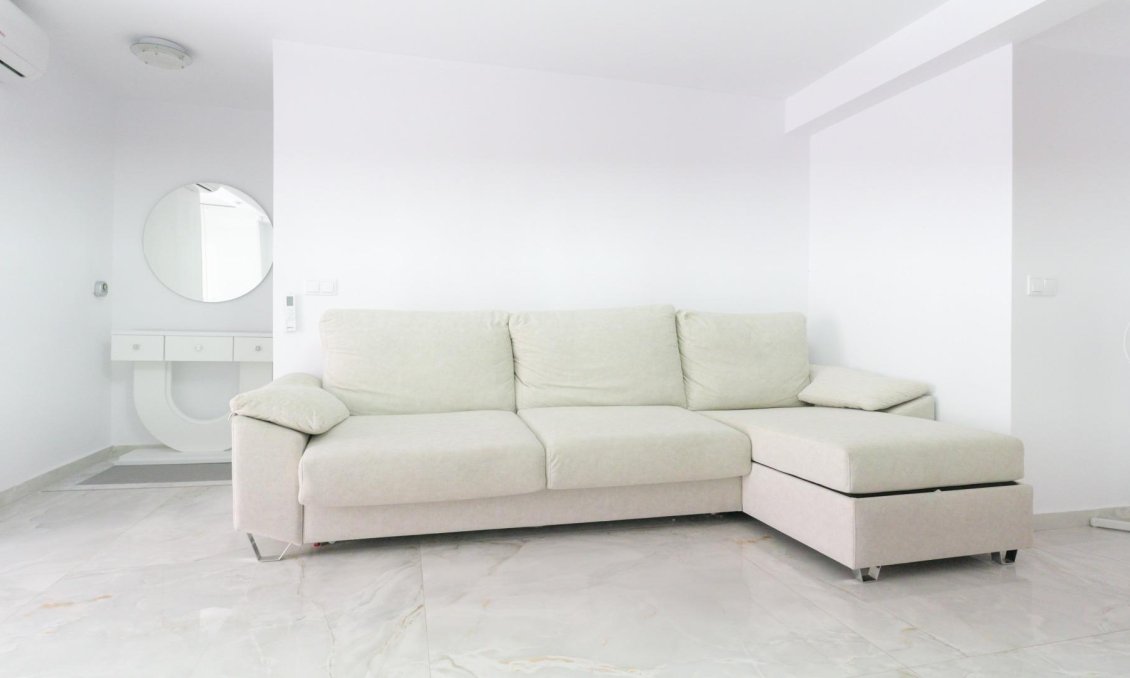 Resale - Townhouse -
Torrevieja - Punta Prima