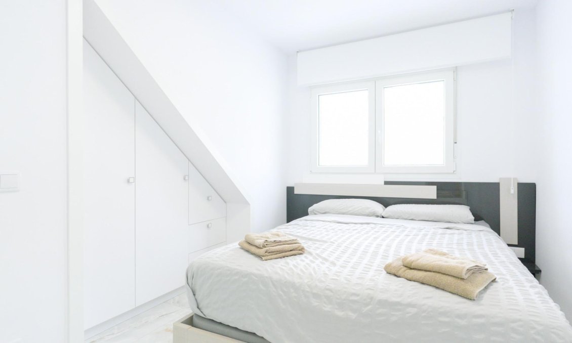 Resale - Townhouse -
Torrevieja - Punta Prima