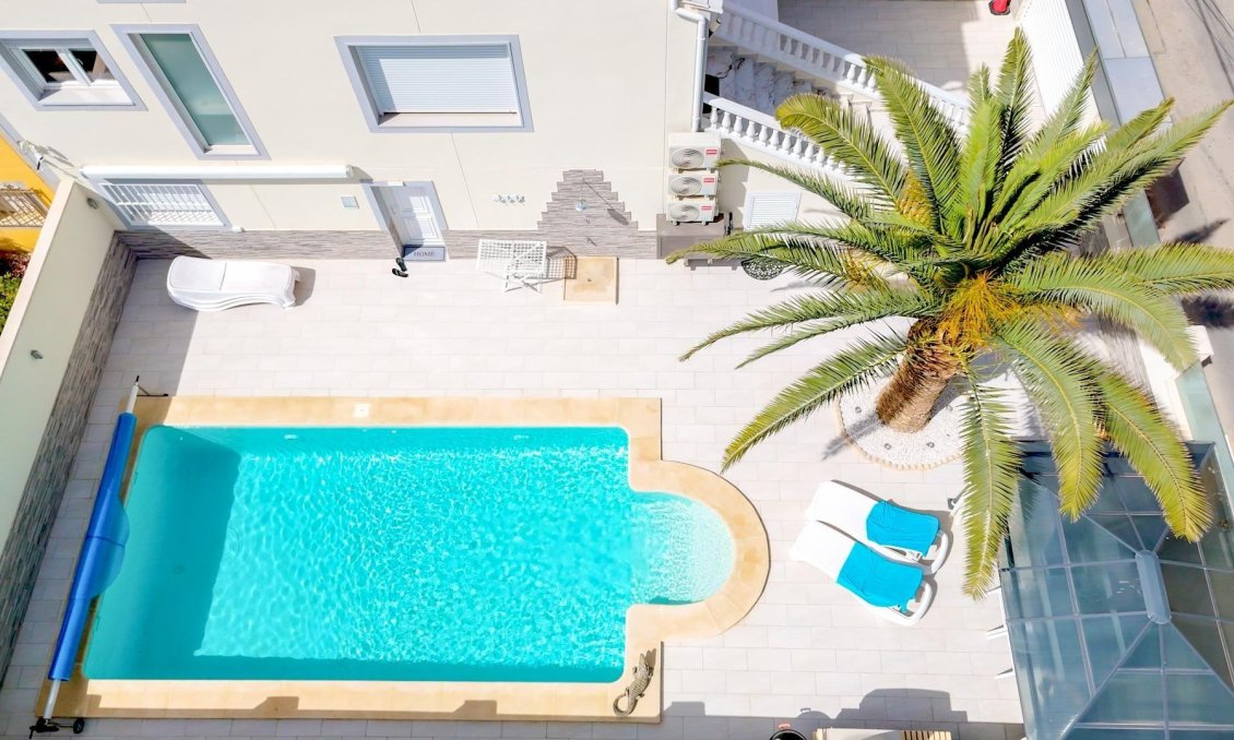 Resale - Townhouse -
Torrevieja - Punta Prima