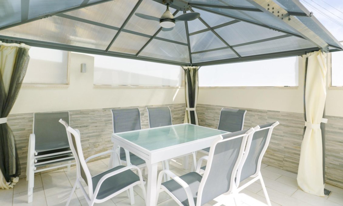 Resale - Townhouse -
Torrevieja - Punta Prima